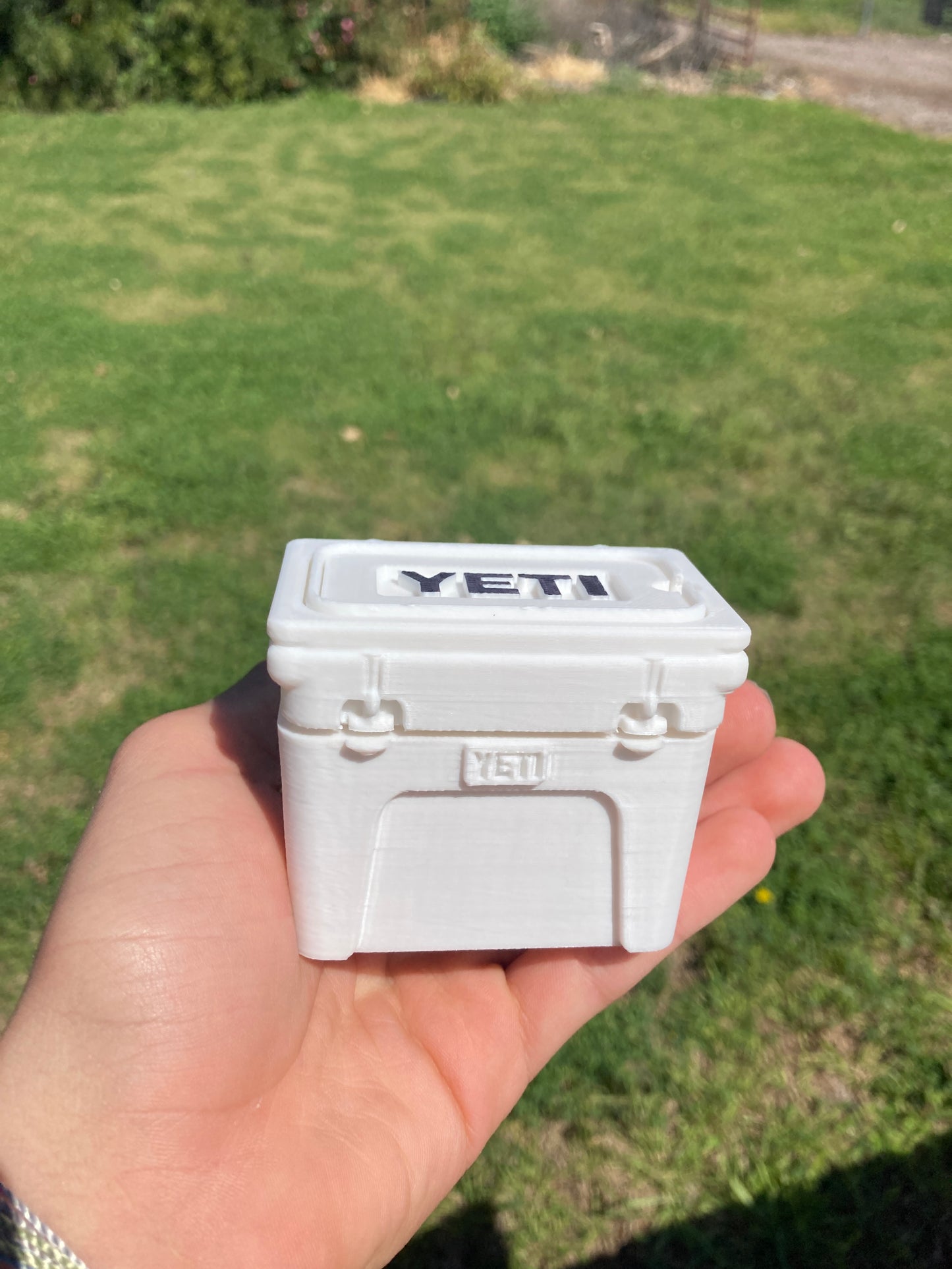 Yeti ice chest airpod case